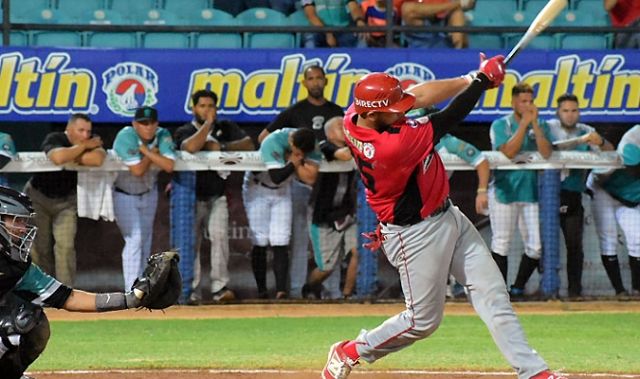 Cardenales vs Bravos