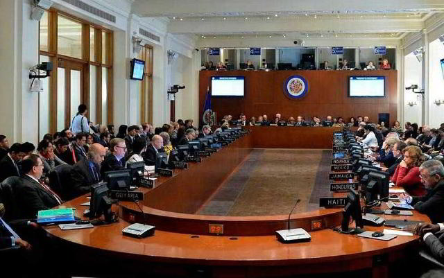 Sesión de la OEA