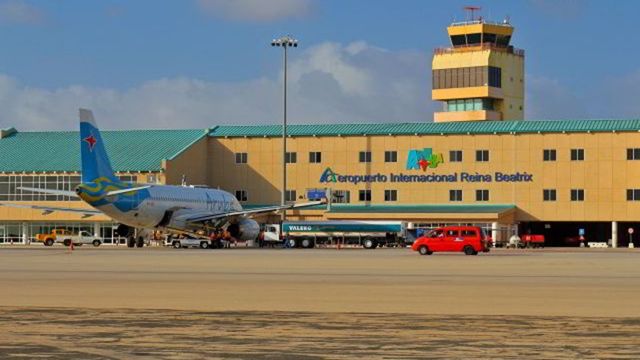 Aeropuerto Reina Beatrix