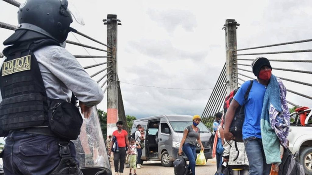 Brasil refuerza frontera con Perú para impedir entrada de migrantes