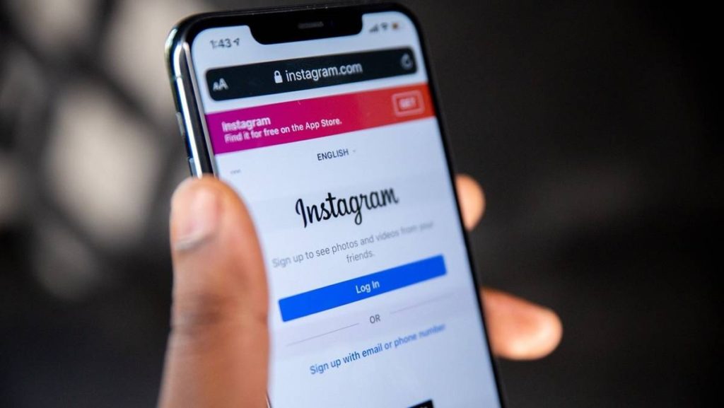 Instagram eliminará cuentas desde donde se envíen mensajes privados "abusivos"