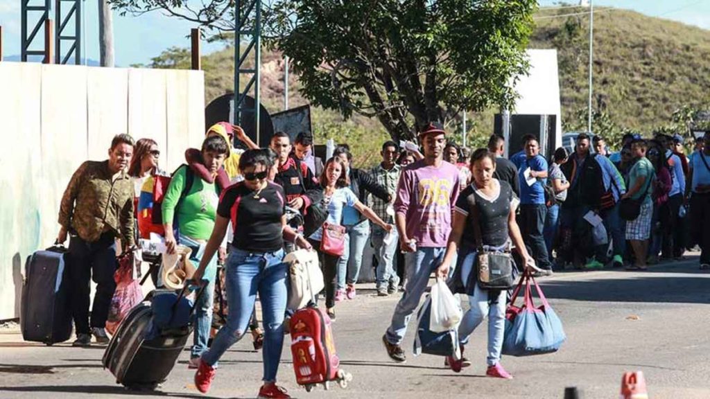 Brasil simplifica trámites para que venezolanos obtengan la residencia
