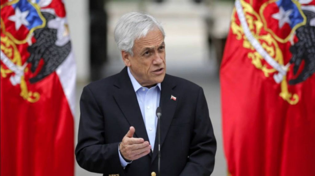 Sebastián Piñera expulsó de Chile a 56 inmigrantes venezolanos