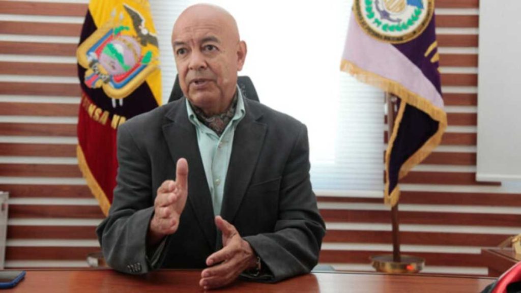Ministro de Defensa de Ecuador