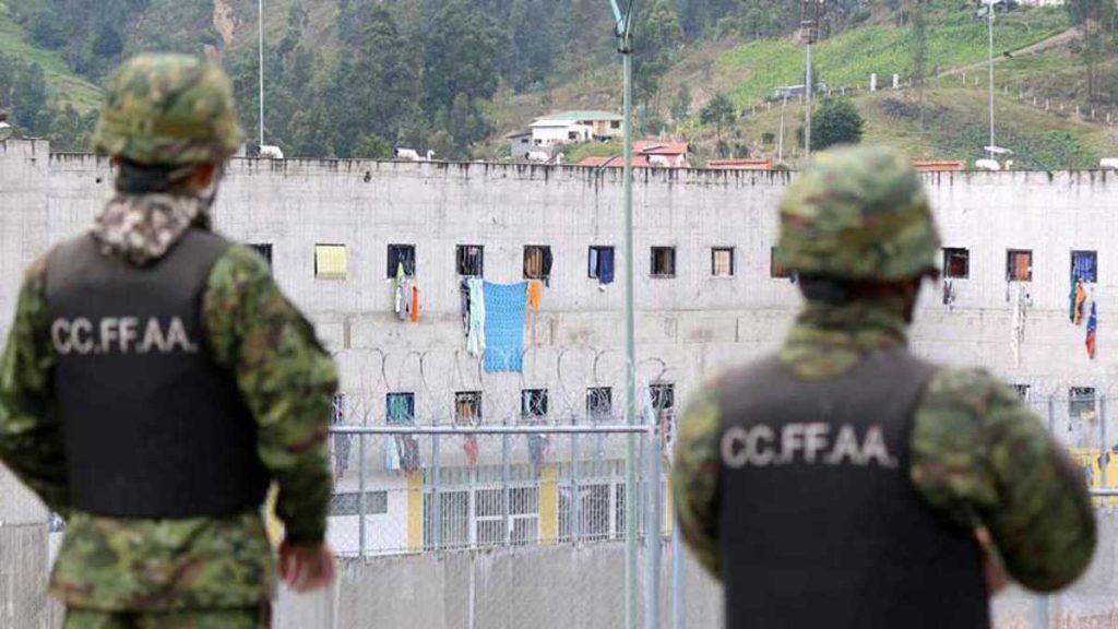 Ecuador activó protocolos de seguridad por “alteraciones” al orden en cárcel
