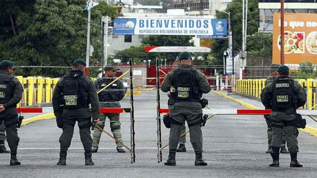 Petro contactó al gobierno venezolano para abrir la frontera