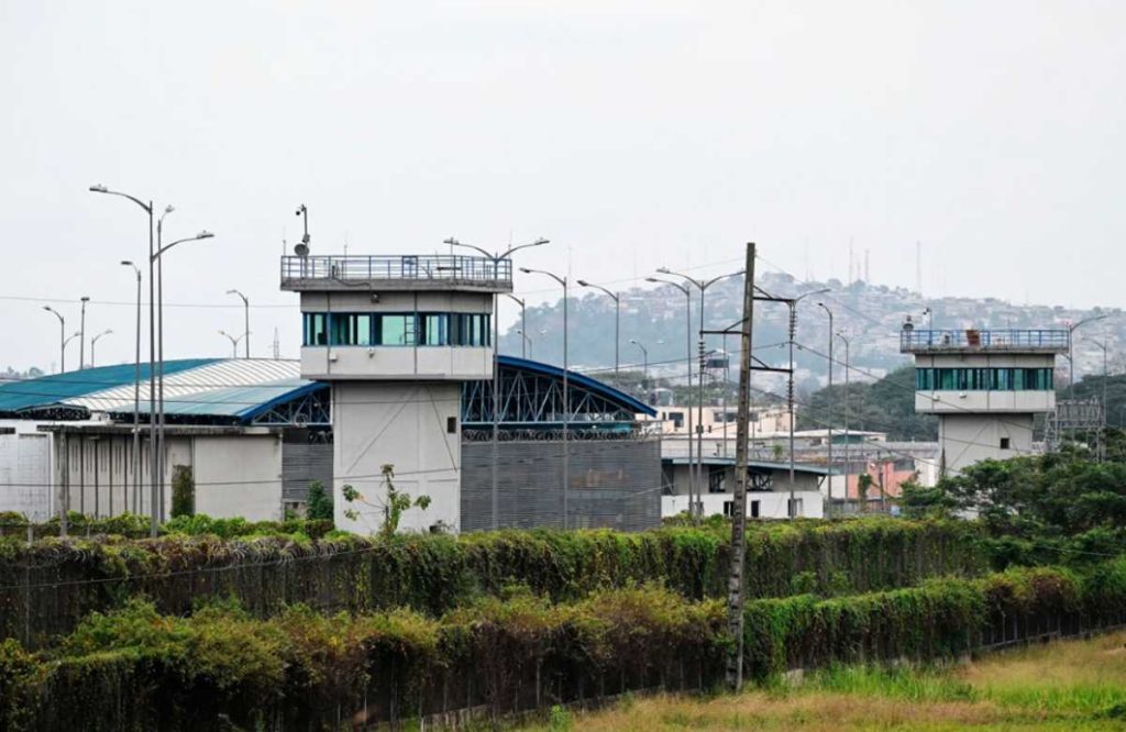 Decretan estado de excepción en las cárceles de Ecuador