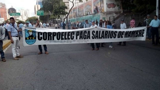 Aumentan protestas / Trabajadores de la AN, Cantv, Pdvsa y Corpoelec exigen mejoras salariales