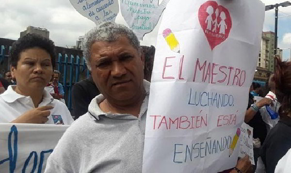 Protesta de los trabajadores de Fe y Alegría