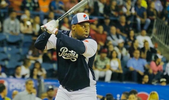 Delmon Young, Navegantes del Magallanes