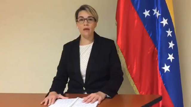 Scarlet Salazar, Consul de Venezuela