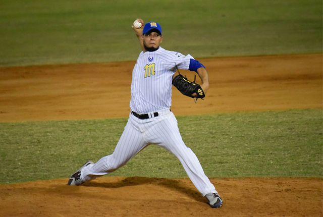 Yohan Pino, Navegantes del Magallanes