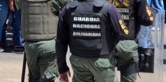 Militares