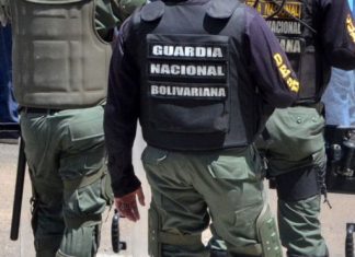 Militares