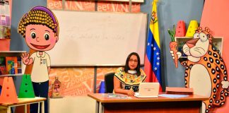 cada familia una escuela