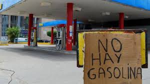 escasea la gasolina