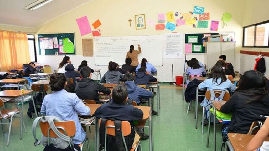 Inicio del año escolar en Chile