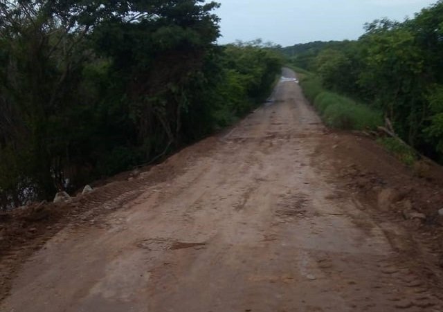 SECTOR ARENITAS/ Restablecen tráfico entre municipios Monagas y Guaribe