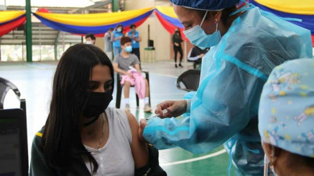 Vacunación en Ecuador