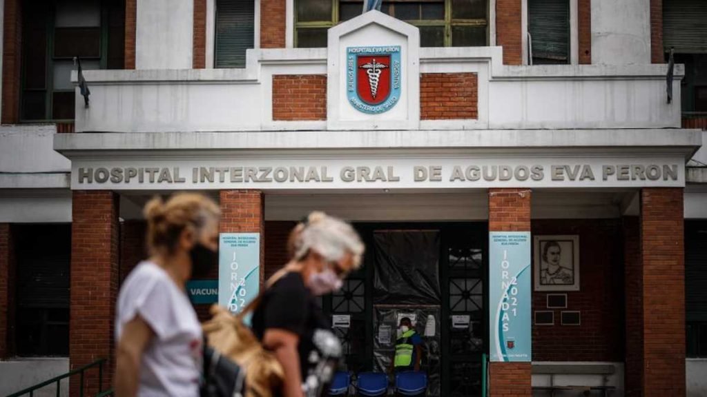 Treinta personas siguen hospitalizadas tras consumir droga adulterada en Argentina